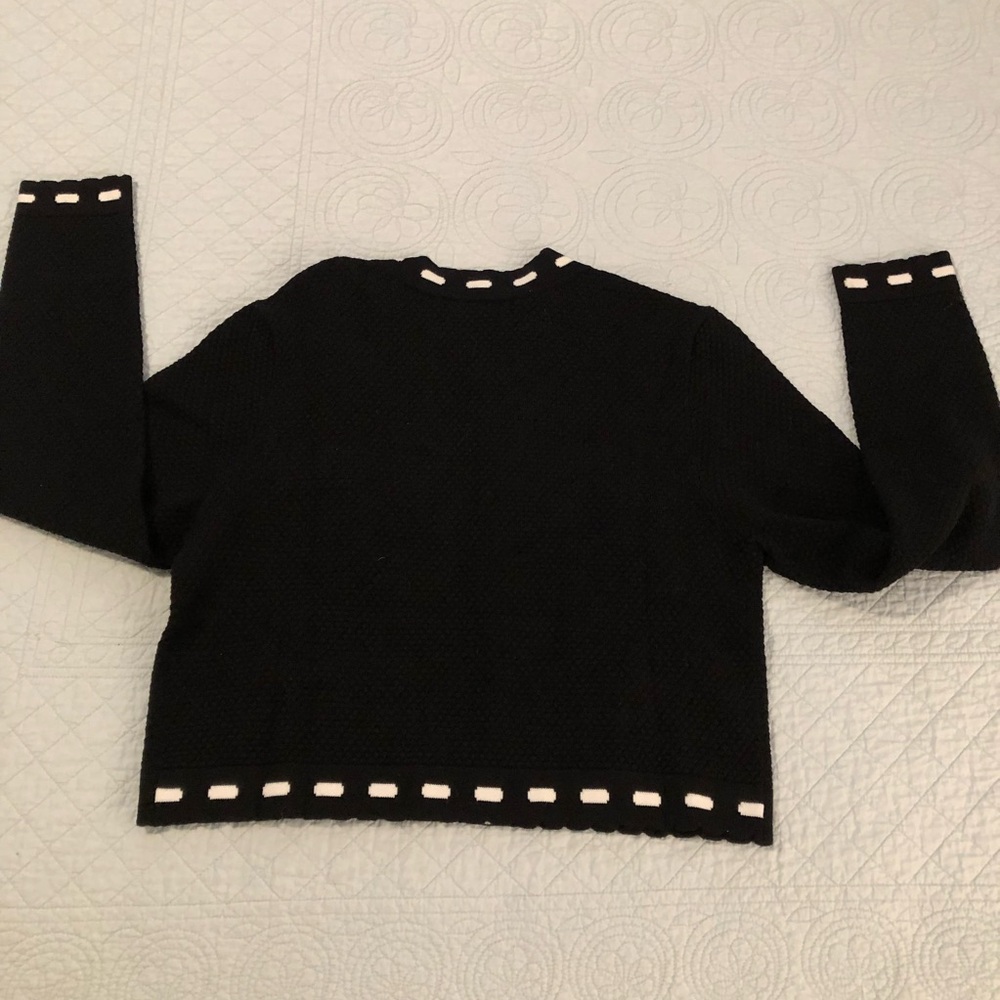 Ellen Tracy Seed Stitch Trim cardigan. Size small. - Picture 4 of 13
